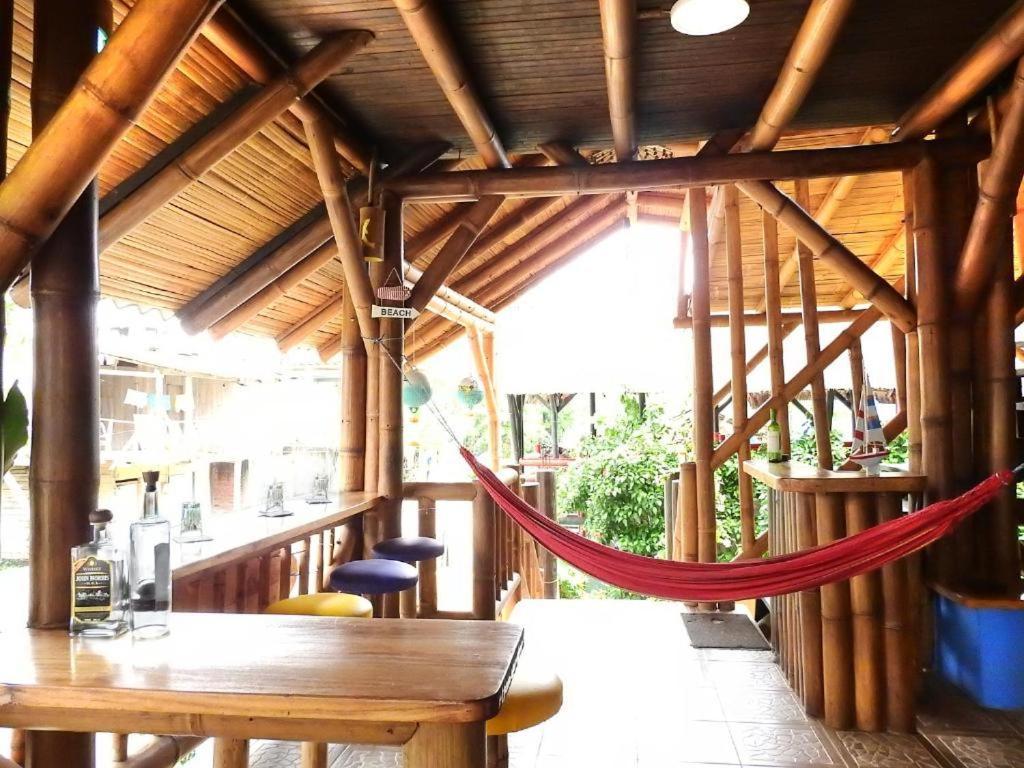El Bochinche Otel Mompiche Dış mekan fotoğraf